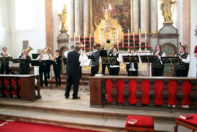 Die Don-Bosco-Blaskapelle unter Leitung von Georg Bayerl umrahmte den Festgottesdienst musikalisch.