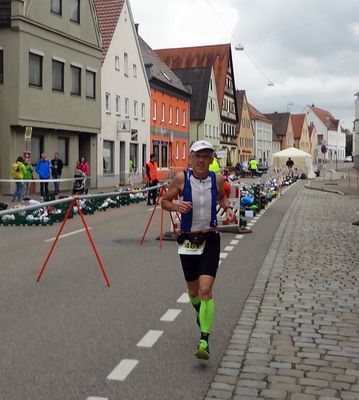 Überglücklich über die Bayerische Vizemeisterschaft im Triathlon.