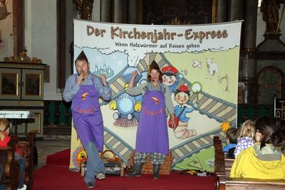 Fahrt mit dem Kirchenjahr-Express.