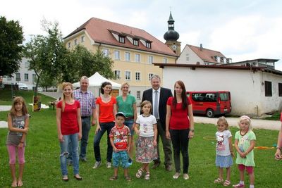 Spielebus „Maxl“ machte in Ensdorf Station.