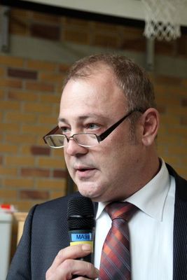 Schirmherr Gerhard Kopf, Geschäftsführer des ZEN (Zentrum für erneuerbare Energien und Nachhaltigkeit).