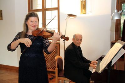 Frühlingskonzert mit Cynthia Roberts und Christoph Hammer.