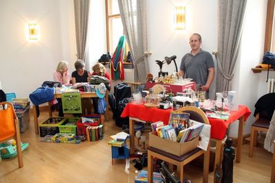 Flohmarkt zu Gunsten des Kindergartens.