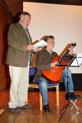 Bruno Martin und Wolfgang Kellner trugen das „Bergmannslied der Haidweiherer Luxemburger“ des Knappenvereins Haidweiher vor.
