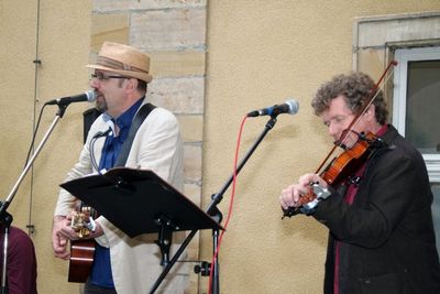 Hubert Treml „open air“ im Klosterhof.