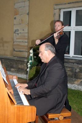 Souverän und virtuos, dabei einfühlsamer Pianist und Begleiter: Prof. Christoph Hammer.
