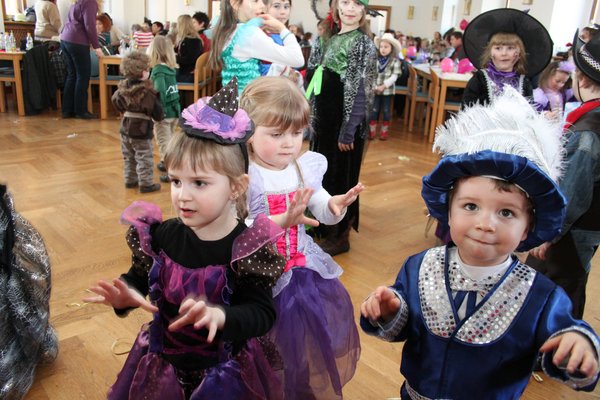 Kinderfasching.