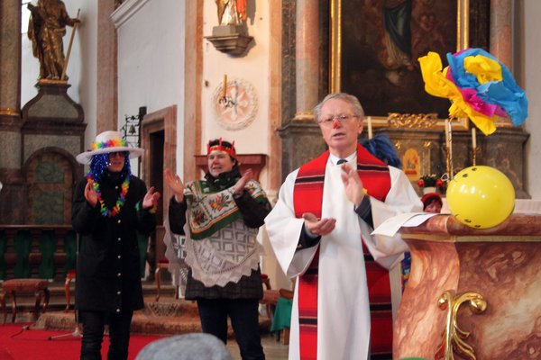 Kindergottesdienst zu Fasching.