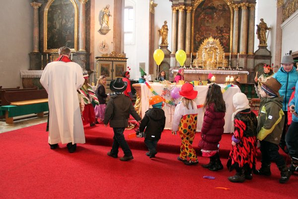 Kindergottesdienst zu Fasching.