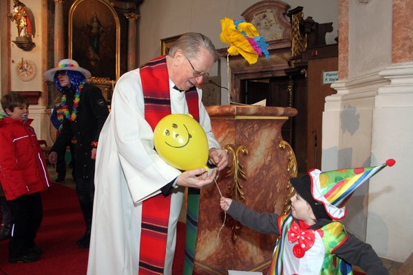 Kindergottesdienst zu Fasching.
