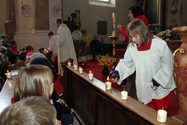 Kindergottesdienst am Ostermontag.