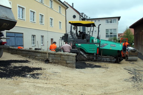 Asphaltierung des Bauhofes.