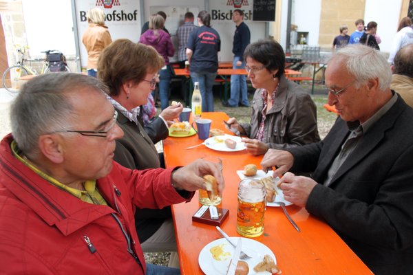 Knackwurstfest.