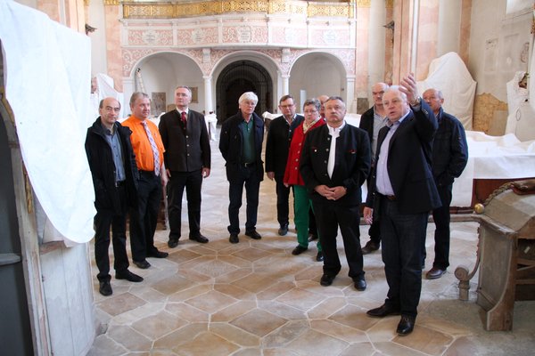 2. v. li. Bürgermeister Dollacker, 3. v.li. MdL Dr. Schwartz, re. CSU-Vorsitzender Bösl, 2. v. re. Kirchenpfleger Fink.
